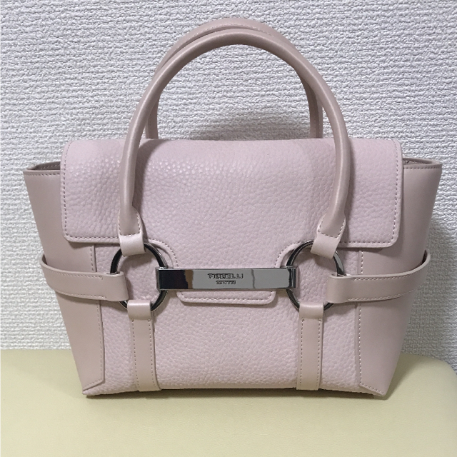 Spick & Span(スピックアンドスパン)の入学式にも❣️新品❣️完売商品❣️FIORELLI ハンドバッグ レディースのバッグ(ハンドバッグ)の商品写真