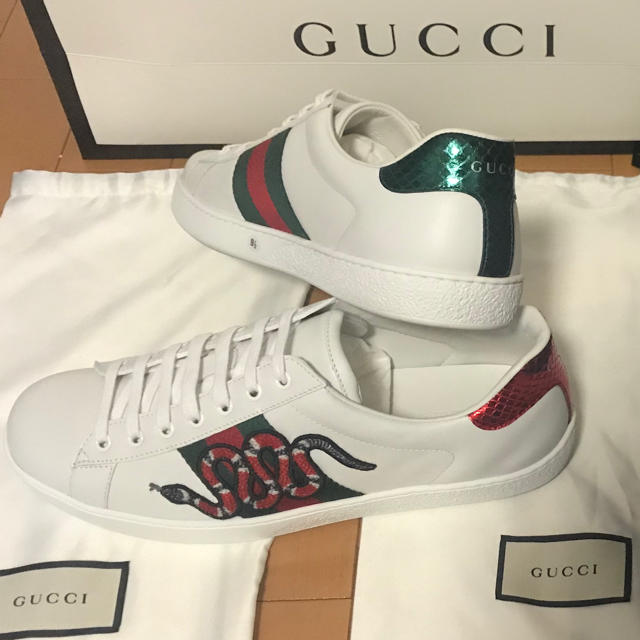 Gucci - GUCCI スニーカー スネークの通販 by CH7shop｜グッチならラクマ