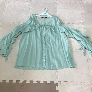 ザラ(ZARA)のザラトップス(カットソー(長袖/七分))