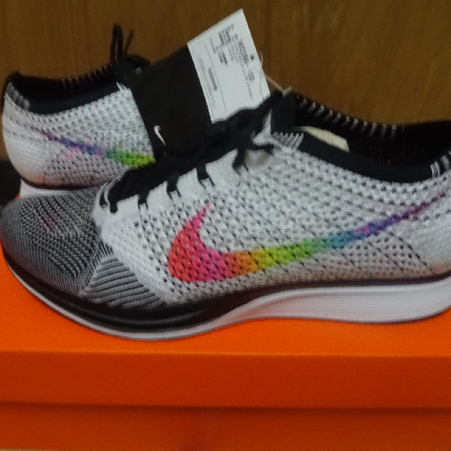 定価 Nike flyknit racer be true 29 フライニットメンズ