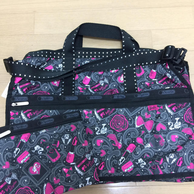 LeSportsac(レスポートサック)のレスポトサック☆バービー☆7185 レディースのバッグ(ボストンバッグ)の商品写真