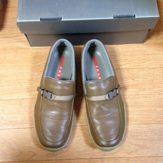 プラダ(PRADA)のPRADA カーフスリッポン(ローファー/革靴)