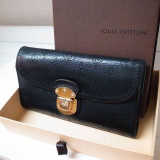 ルイヴィトン(LOUIS VUITTON)の正規品♡最安値♡ルイヴィトン　長財布　アメリア  マヒナ　黒　レザー　バッグ(財布)