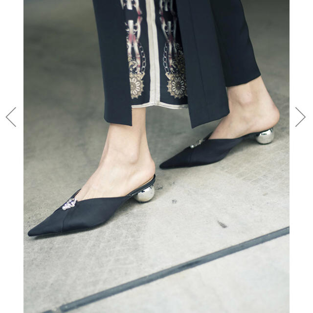 AMERI / POINTED TOE MULE