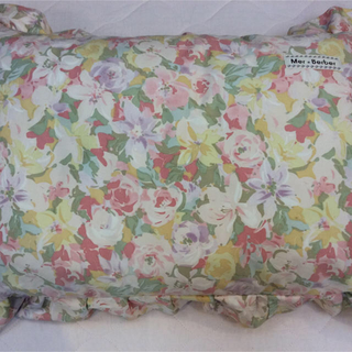ニシカワ(西川)のローズまくら(パトリシア)43×63cm カバー付き ピンク(枕)