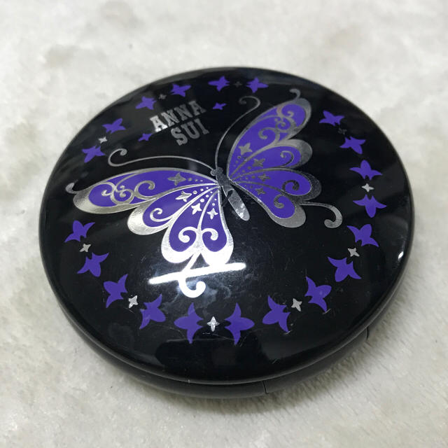 ANNA SUI(アナスイ)の限定 アナスイ ANNA SUI プレストパウダー ファンデーションケース お粉 コスメ/美容のベースメイク/化粧品(フェイスパウダー)の商品写真