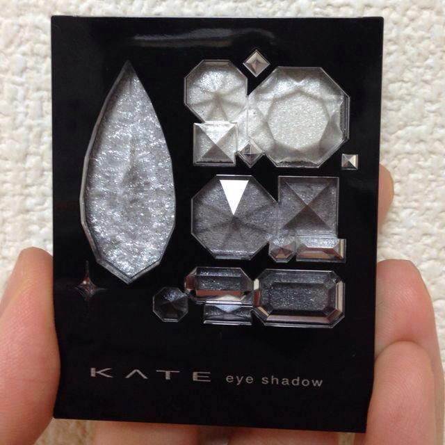 KATE(ケイト)のケイト☆アイシャドウ コスメ/美容のベースメイク/化粧品(その他)の商品写真