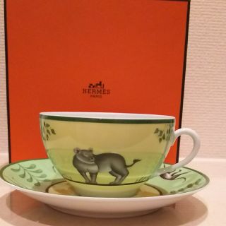 エルメス(Hermes)のアラビアCHAN様専用 HERMESカップ&ソーサー(グラス/カップ)