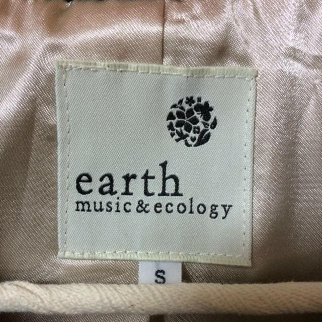 earth music & ecology(アースミュージックアンドエコロジー)のearth m&e テーラードジャケット レディースのジャケット/アウター(テーラードジャケット)の商品写真