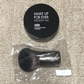 メイクアップフォーエバー(MAKE UP FOR EVER)の【新品】MAKE UP FOR EVER HDパウダー・ブラシセット(フェイスパウダー)