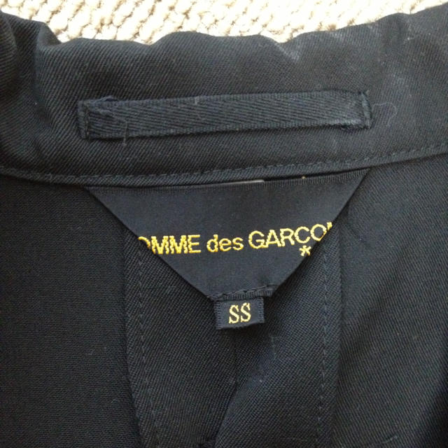 COMME des GARCONS(コムデギャルソン)のレース装飾燕尾ジャケット レディースのジャケット/アウター(テーラードジャケット)の商品写真
