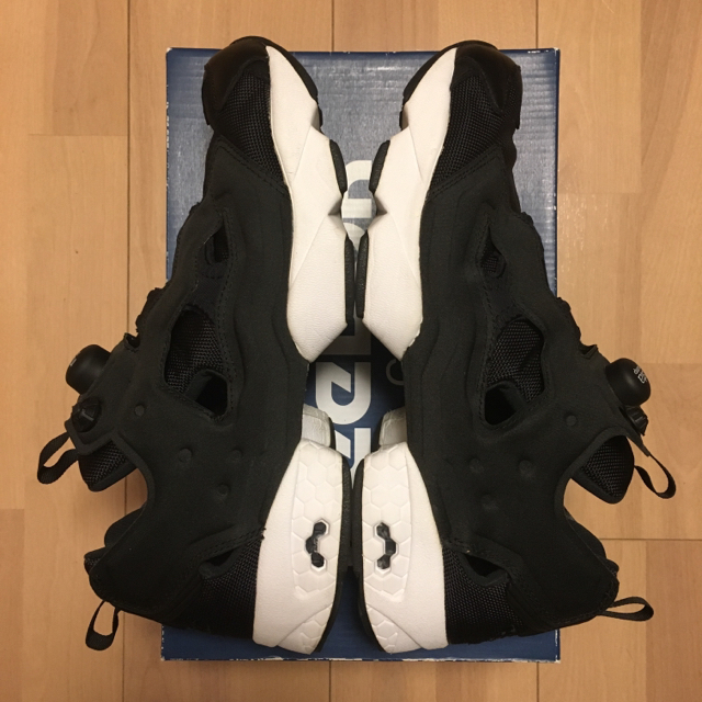 Reebok OG ブラック/ホワイト 28.5cmの通販 by yuuuuichi's shop|リーボックならラクマ - リーボック インスタ ポンプ フューリー 人気格安