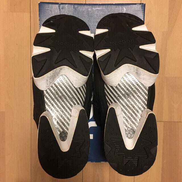 Reebok OG ブラック/ホワイト 28.5cmの通販 by yuuuuichi's shop|リーボックならラクマ - リーボック インスタ ポンプ フューリー 人気格安