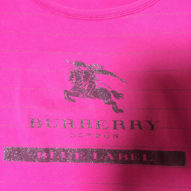 BURBERRY BLUE LABEL(バーバリーブルーレーベル)のバーバリーブラックレーベル 半袖 パスリーブ レディースのトップス(Tシャツ(半袖/袖なし))の商品写真