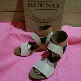 【BUENO】本皮 サンダル/新品・未使用品(サンダル)