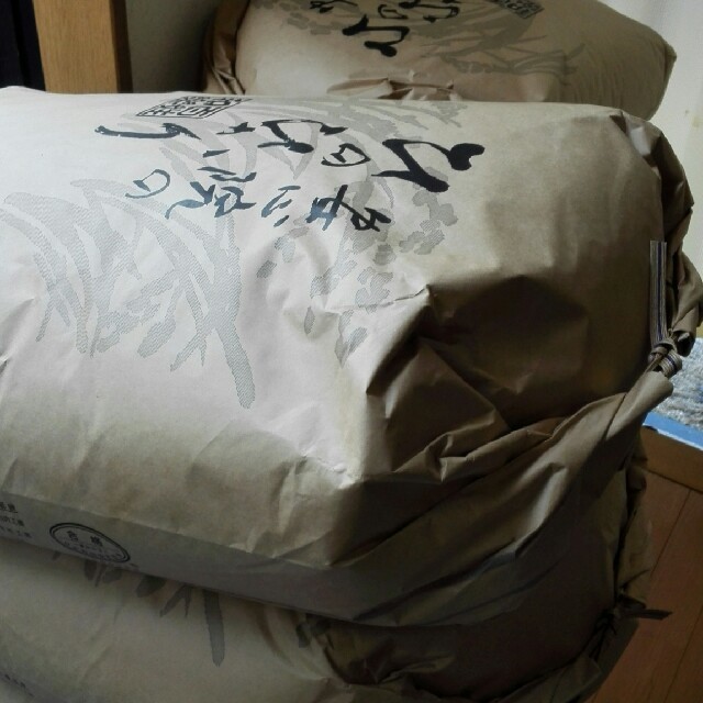 【Tetra様専用】美味しいお米、一等米です！『安心院のひのひかり』白米27kg 食品/飲料/酒の食品(米/穀物)の商品写真