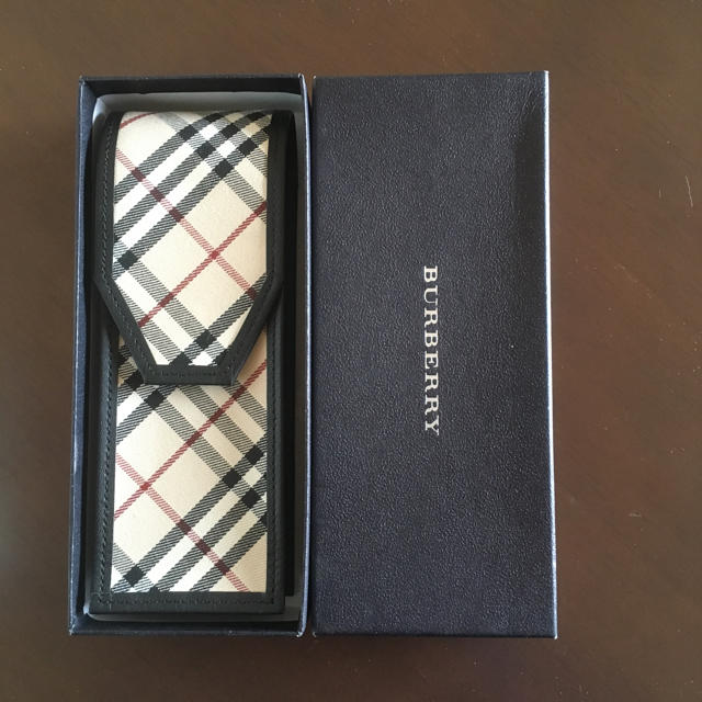 BURBERRY(バーバリー)の未使用品/バーバリー・ペンケース インテリア/住まい/日用品の文房具(ペンケース/筆箱)の商品写真