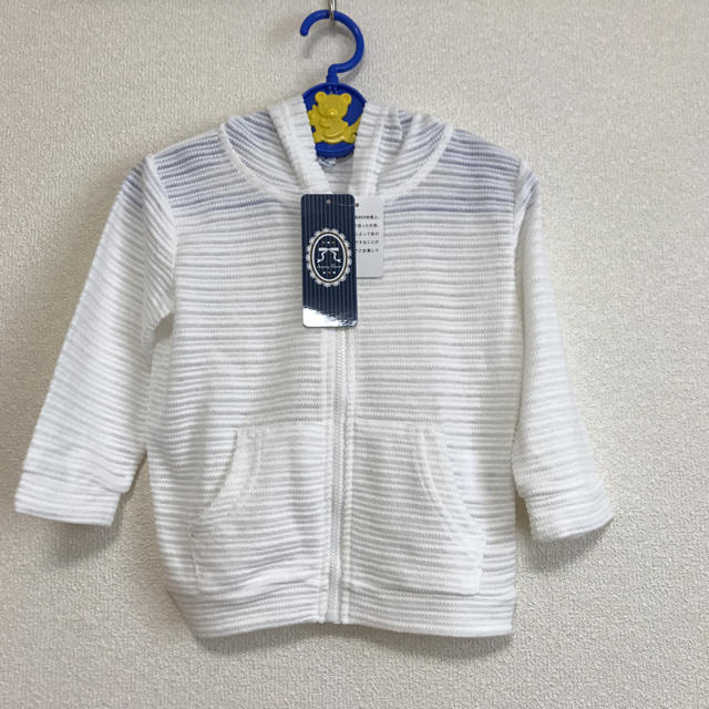 coco様専用 新品 タグ付き パーカー ベビー キッズ/ベビー/マタニティのキッズ服男の子用(90cm~)(カーディガン)の商品写真