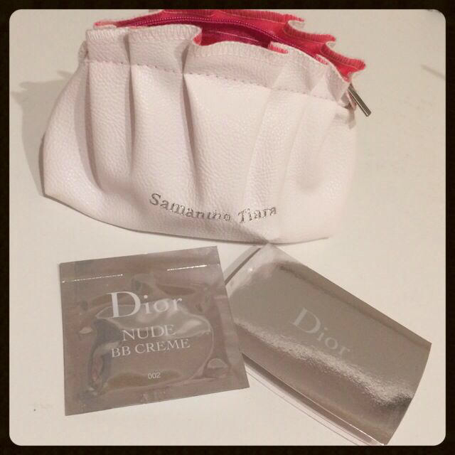 Christian Dior(クリスチャンディオール)のミニポーチ&コスメ試供品セット♡ レディースのレディース その他(セット/コーデ)の商品写真