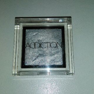 アディクション(ADDICTION)のADDICTION シルバーアイシャドウ(アイシャドウ)