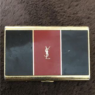 イヴサンローランボーテ(Yves Saint Laurent Beaute)のトキロさん専用^_^(名刺入れ/定期入れ)