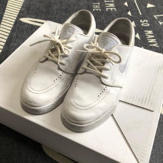 ナイキ(NIKE)のNike ナイキ スニーカー 白(スニーカー)