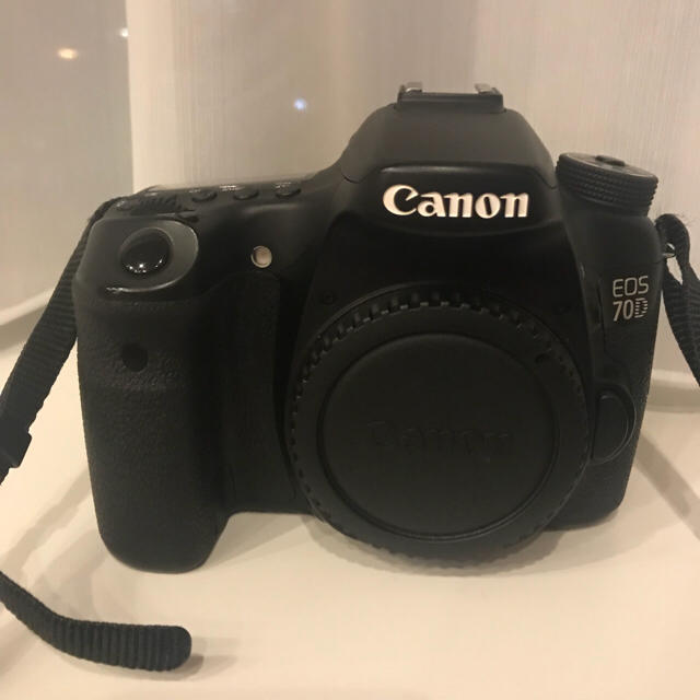 Canon デジタル一眼レフカメラ EOS 70D 本体