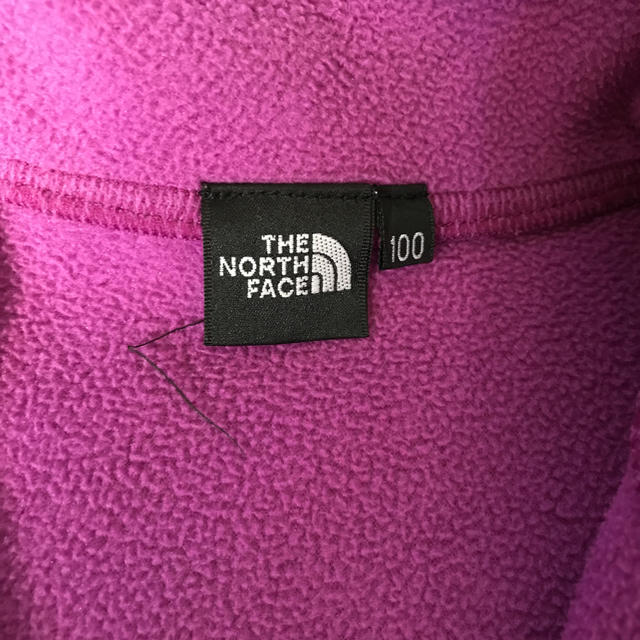 THE NORTH FACE(ザノースフェイス)のノースフェイス キッズフリース100センチ キッズ/ベビー/マタニティのキッズ服女の子用(90cm~)(ジャケット/上着)の商品写真