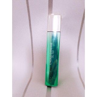 ロレアルパリ(L'Oreal Paris)のロレアルパリユイルカレス(リップグロス)