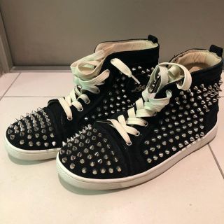 クリスチャンルブタン(Christian Louboutin)のスタッズスニーカー(スニーカー)