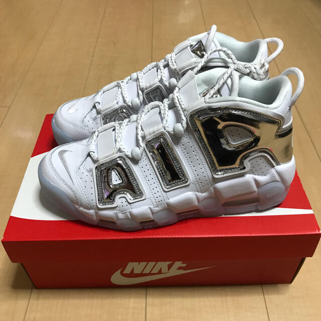 NIKE AIR MORE UPTEMPO モアテン シルバー