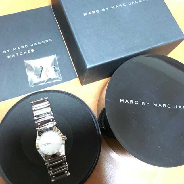 MARC BY MARC JACOBS 腕時計