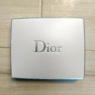 ディオール(Dior)のDior プレストパウダー スノーカラー コレクティング ディオール ブラシ付き(フェイスパウダー)