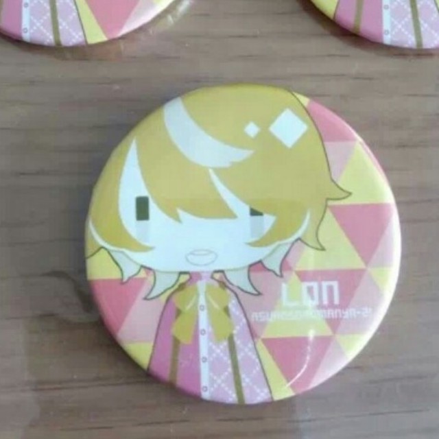 ろん 缶バッチ あすかそろまにゃーずの通販 By みほぽんかおりん S Shop ラクマ ろん 缶バッチ あすかそろまにゃーずの通販 By みほぽんかおりん S Shop ラクマ
