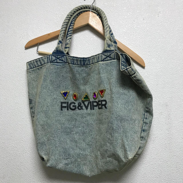 FIG&VIPER(フィグアンドヴァイパー)のFIG&VIPER ビジューバッグ レディースのバッグ(トートバッグ)の商品写真