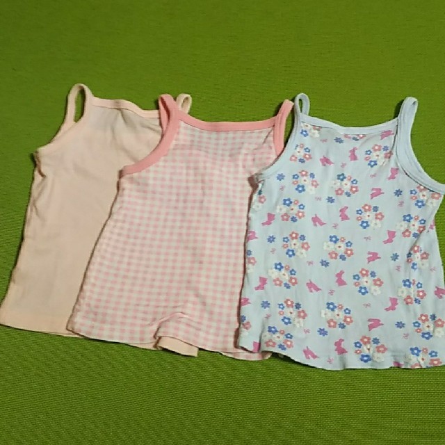 ベルメゾン(ベルメゾン)のキャミ３枚セット キッズ/ベビー/マタニティのベビー服(~85cm)(肌着/下着)の商品写真