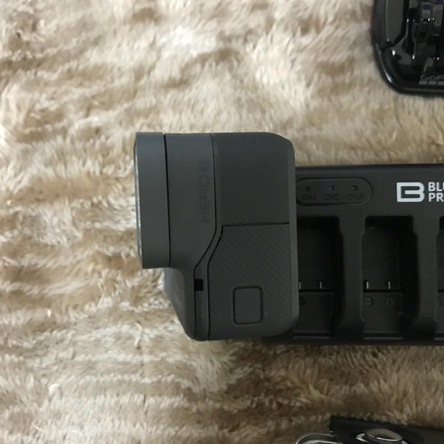 GoPro(ゴープロ)のGopro Hero6 本体とパーツ スマホ/家電/カメラのカメラ(コンパクトデジタルカメラ)の商品写真