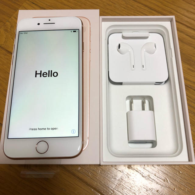 【値下げ】新品未開封 iPhone8 64GB ゴールド SIMフリー