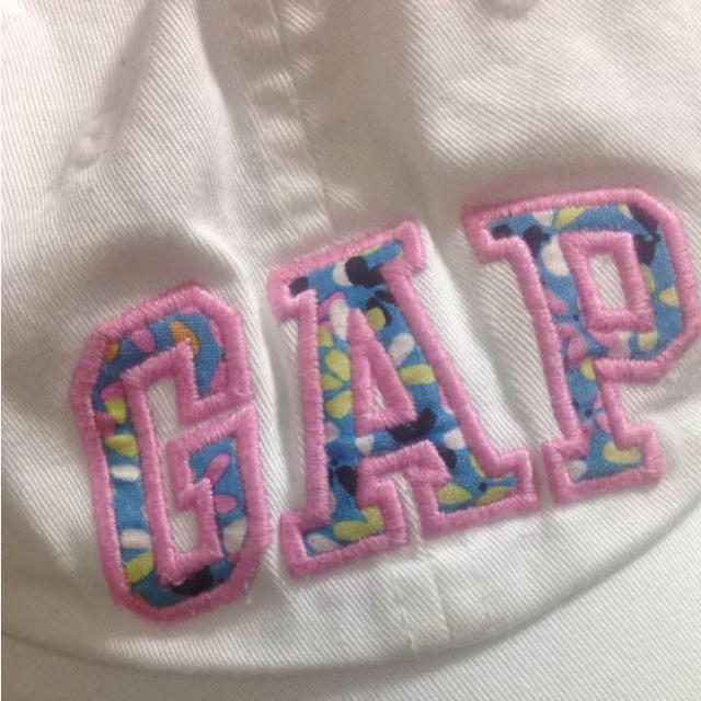 GAP Kids(ギャップキッズ)のGAP kids  キャップ キッズ/ベビー/マタニティのこども用ファッション小物(帽子)の商品写真
