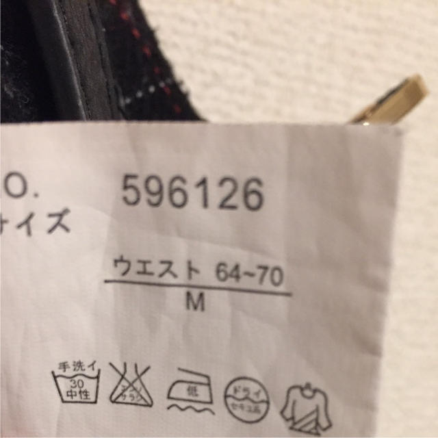suzutan(スズタン)のベルト付きチェック柄ショートパンツ レディースのパンツ(ショートパンツ)の商品写真
