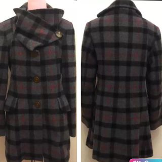 Vivienne Westwood(チェック ・ ロングコート)のフリマ Vivienne Westwood(チェック ・ ロングコート)のフリマ