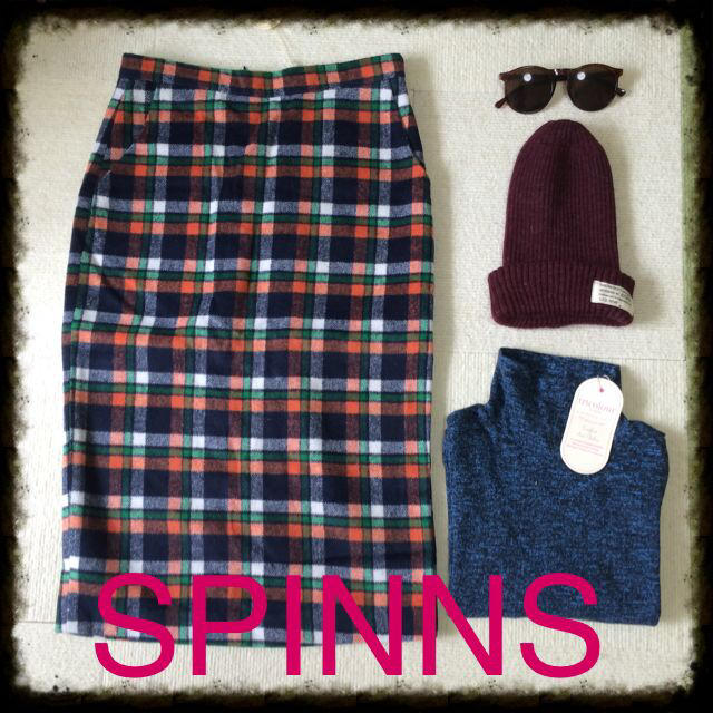 SPINNS(スピンズ)のチェック柄タイトスカート レディースのスカート(ひざ丈スカート)の商品写真