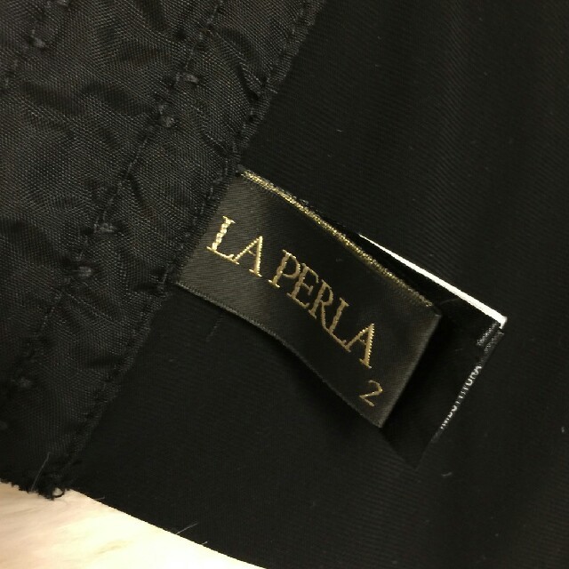 LA PERLA(ラペルラ)の新品　ラペルラ　キャミブラ　ビスチェ レディースの下着/アンダーウェア(ブラ)の商品写真
