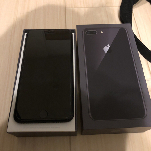 Apple - iphone 8 plus SIMフリー 本体 美品