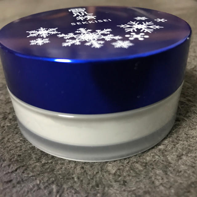 雪肌精(セッキセイ)の雪肌精 粉雪パウダー【中古品】 コスメ/美容のベースメイク/化粧品(フェイスパウダー)の商品写真