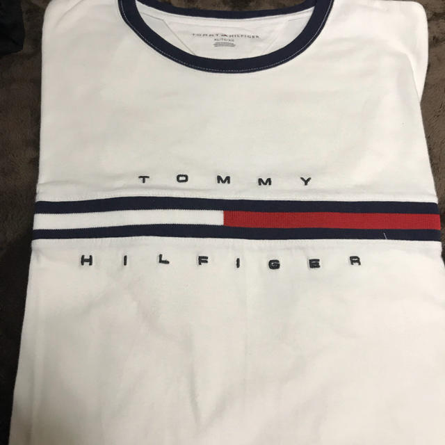 TOMMY HILFIGER(トミーヒルフィガー)のTOMMY HILFIGER トミーヒルフィガー Tシャツ レディースのトップス(Tシャツ(半袖/袖なし))の商品写真