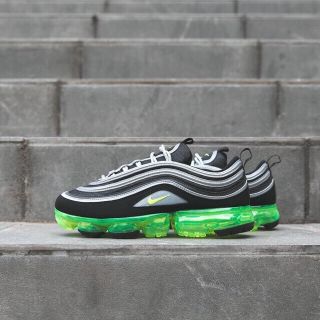 ナイキ(NIKE)のNIKE AIR VAPORMAX 97 “Black/Volt”(スニーカー)