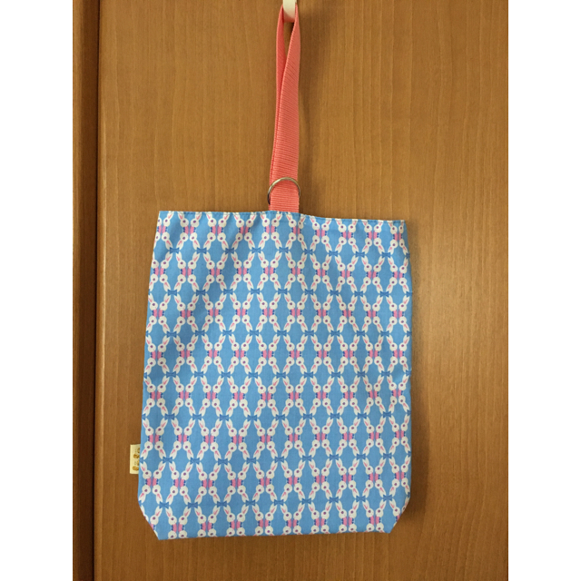 fafa(フェフェ)のししまる様専用☆fafa☆美品 ブルーラビット レッスントートバッグ☆ キッズ/ベビー/マタニティのこども用バッグ(レッスンバッグ)の商品写真