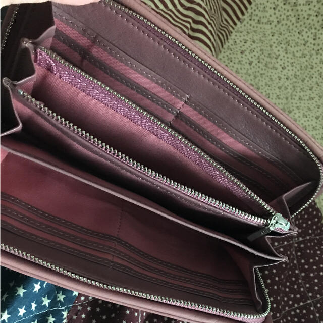 Vivienne Westwood(ヴィヴィアンウエストウッド)のヴィヴィアンウエストウッド　長財布 レディースのファッション小物(財布)の商品写真