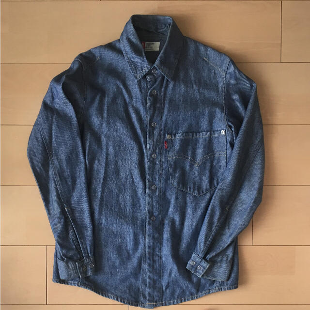 Levi's(リーバイス)のリーバイス★キッズシャツ キッズ/ベビー/マタニティのキッズ/ベビー/マタニティ その他(その他)の商品写真